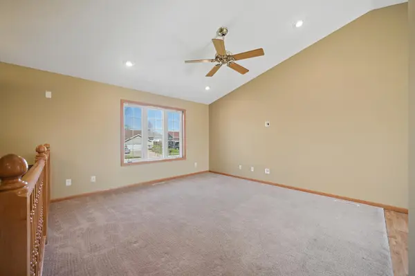 113 Torrey Pines DR, Mankato, MN 56001