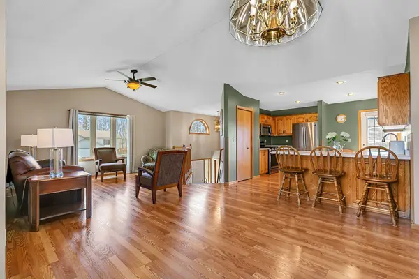 1117 3rd ST N, Sartell, MN 56377