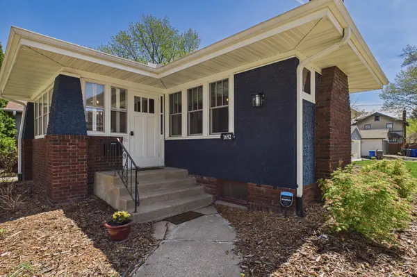 1692 Stanford AVE, Saint Paul, MN 55105