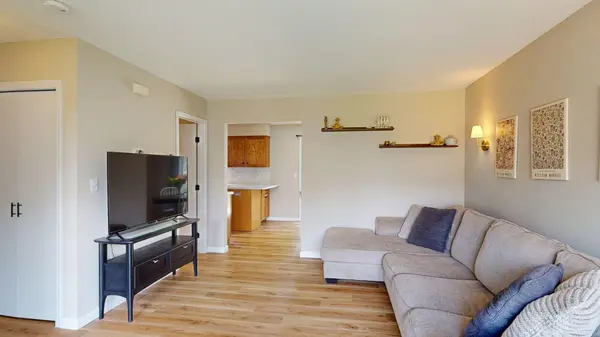 330 10th AVE NW, Byron, MN 55920