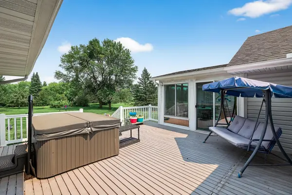4410 Elk CT, North Branch, MN 55056