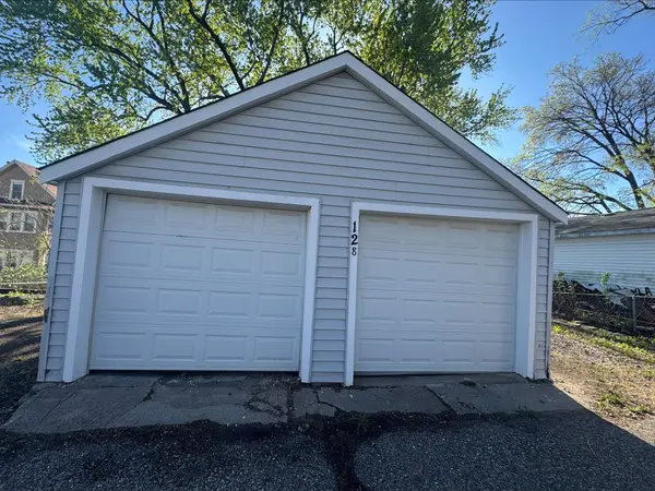 128 3rd AVE S, South Saint Paul, MN 55075
