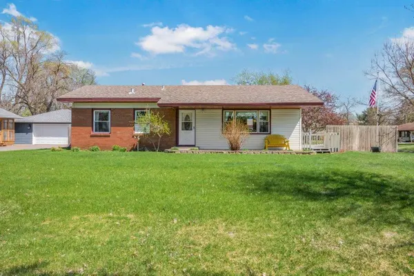 11323 Wren ST NW, Coon Rapids, MN 55433