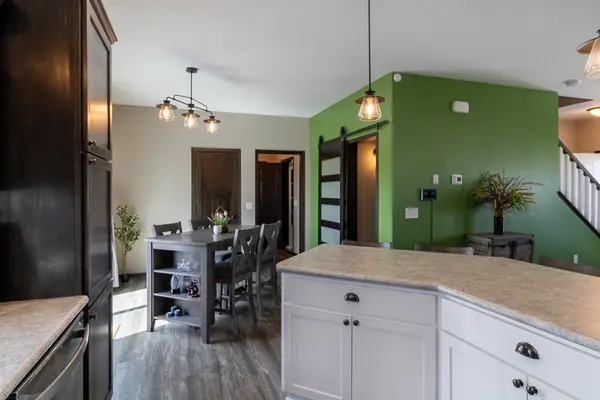 2021 Bluestem DR, Mankato, MN 56001
