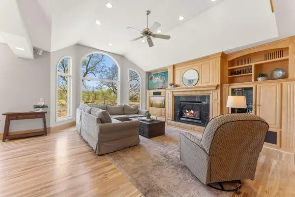 5841 190th ST E, Prior Lake, MN 55372