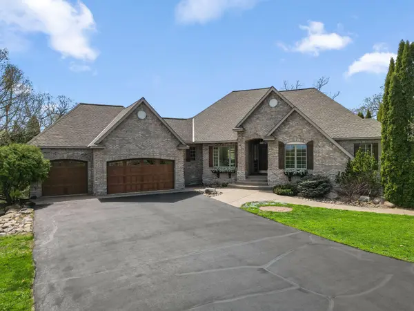 5841 190th ST E, Prior Lake, MN 55372