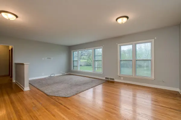 815 Barron RD, Faribault, MN 55021