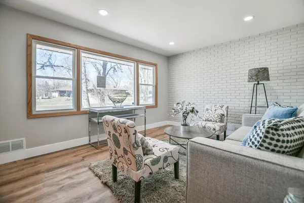 6611 Mckinley ST NE, Fridley, MN 55432