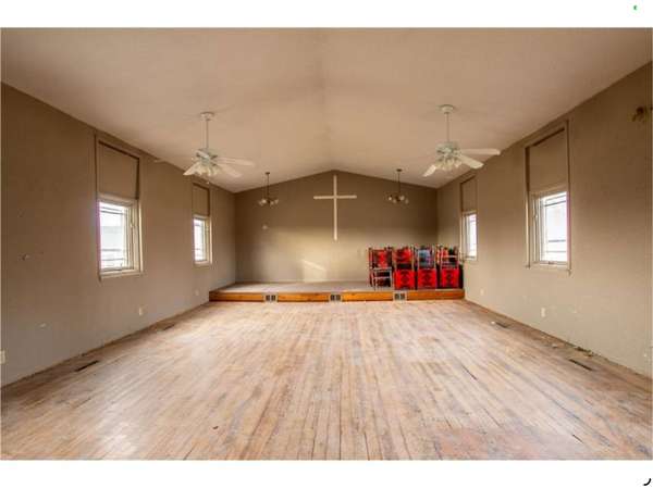 335 2nd ST NE, Cass Lake, MN 56633