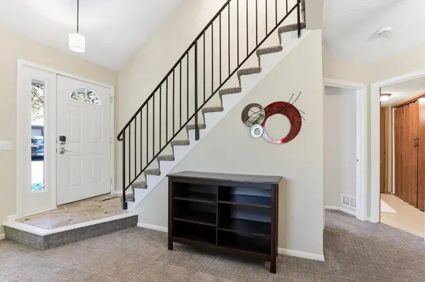 11594 Carriage CT, Eden Prairie, MN 55344