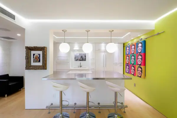 1225 Lasalle AVE #404, Minneapolis, MN 55403