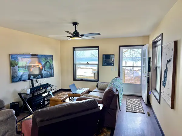 2461 Lake ST E, Osakis, MN 56360