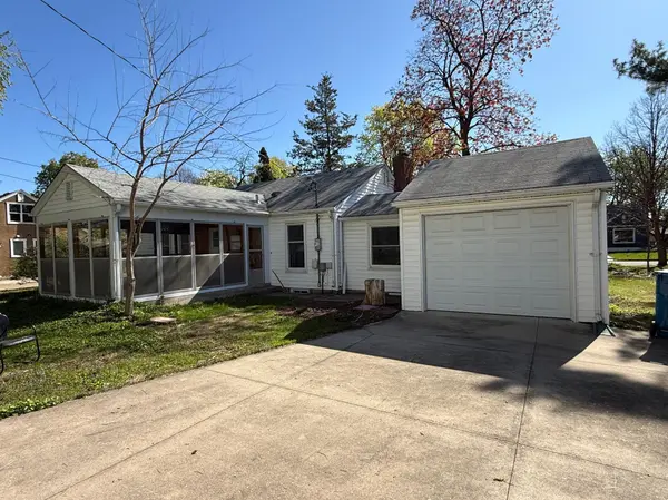 3911 Welcome AVE N, Robbinsdale, MN 55422