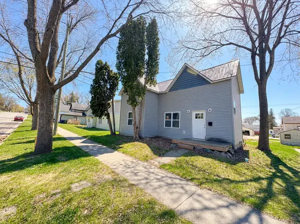 710 S Oak ST,  Fergus Falls,  MN 56537