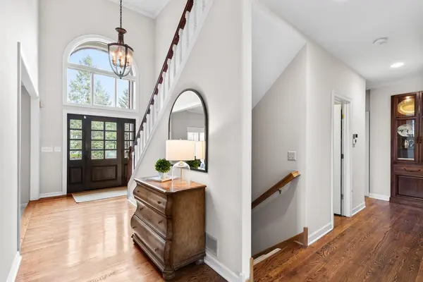 11421 Bluestem LN, Eden Prairie, MN 55347