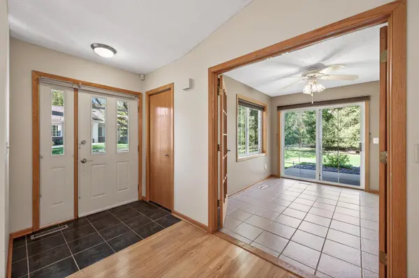 1756 Linden CV, White Bear Lake, MN 55110