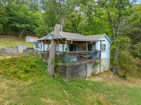 291 Missouri 176, Galena, MO 65656