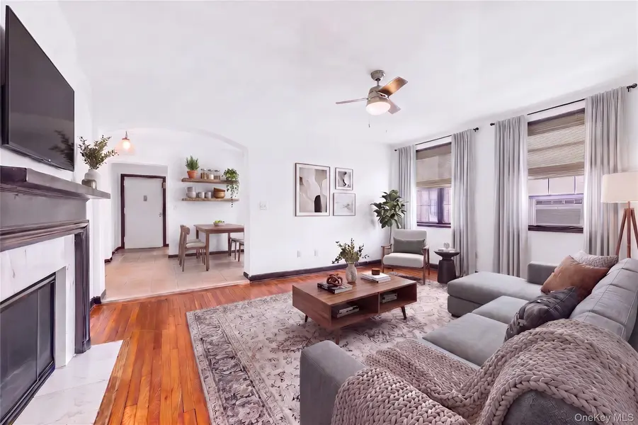808 Bronx River RD #6C, Bronxville, NY 10708