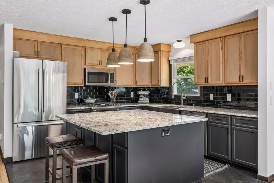 8330 Heather AVE, Eden Prairie, MN 55347