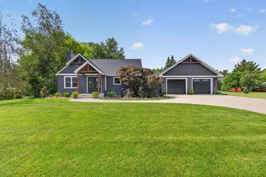 1914 12th AVE NE, Austin, MN 55912