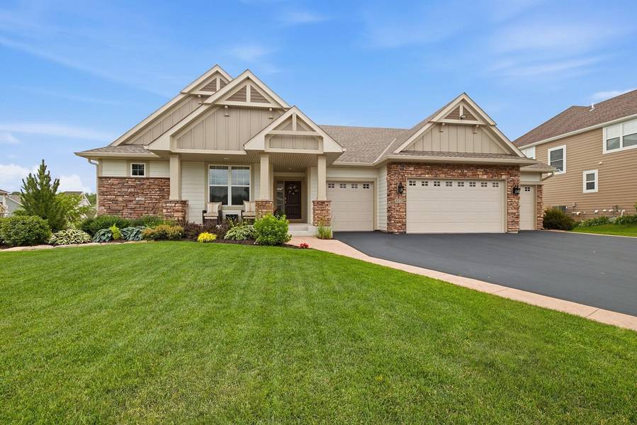 8818 193rd ST W, Lakeville, MN 55044