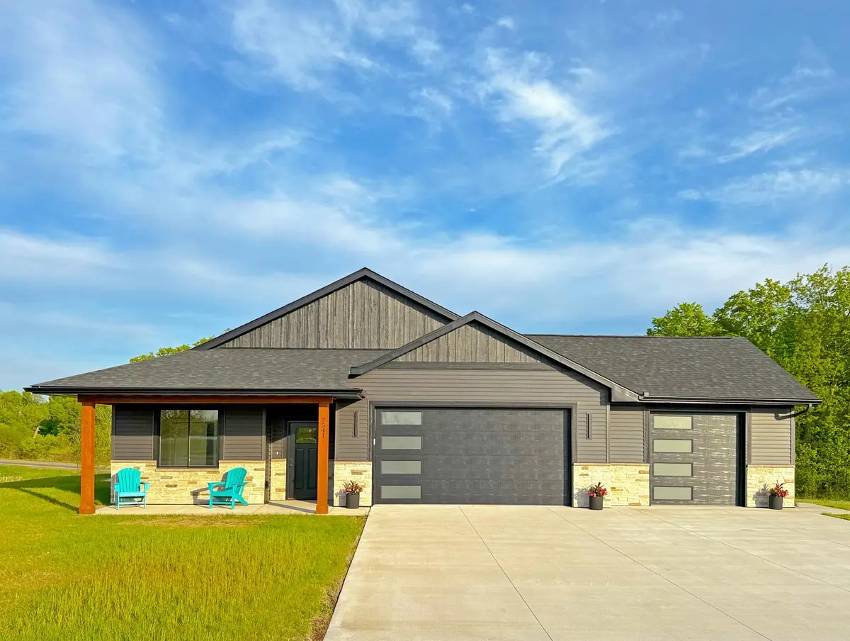 7541 Lake John DR, Annandale, MN 55302