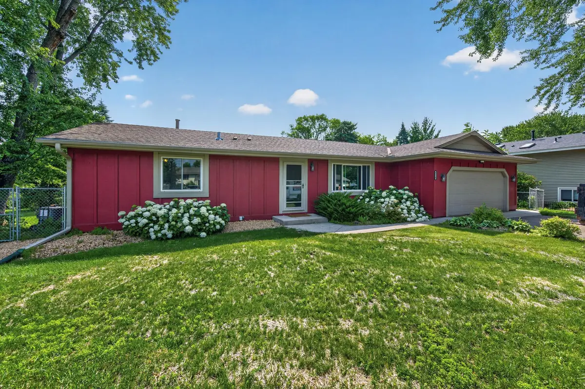9510 Trenton LN N, Maple Grove, MN 55369