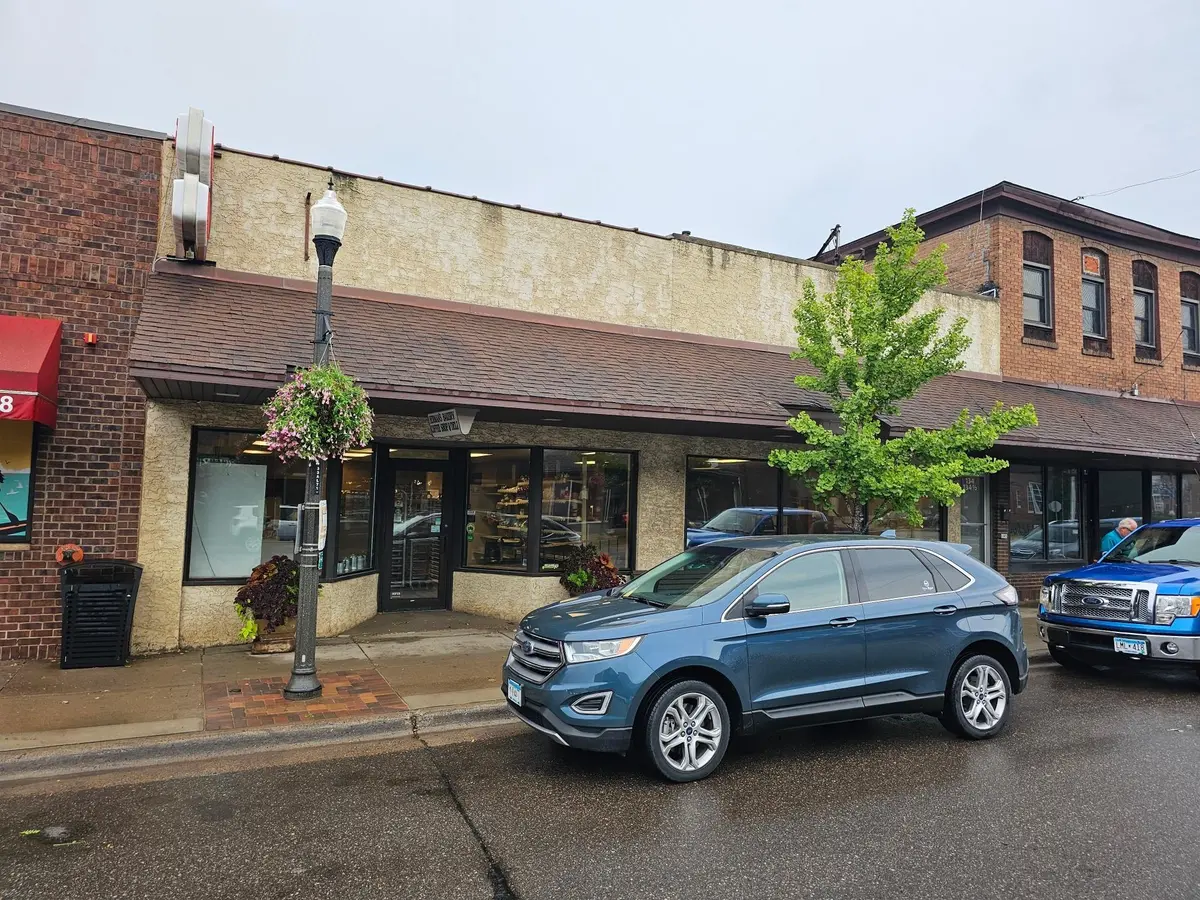 130 Main ST S, Cambridge, MN 55008
