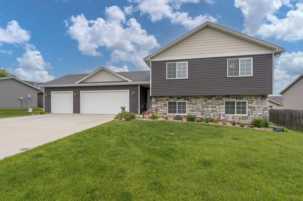 641 Beverly ST, Wanamingo, MN 55983