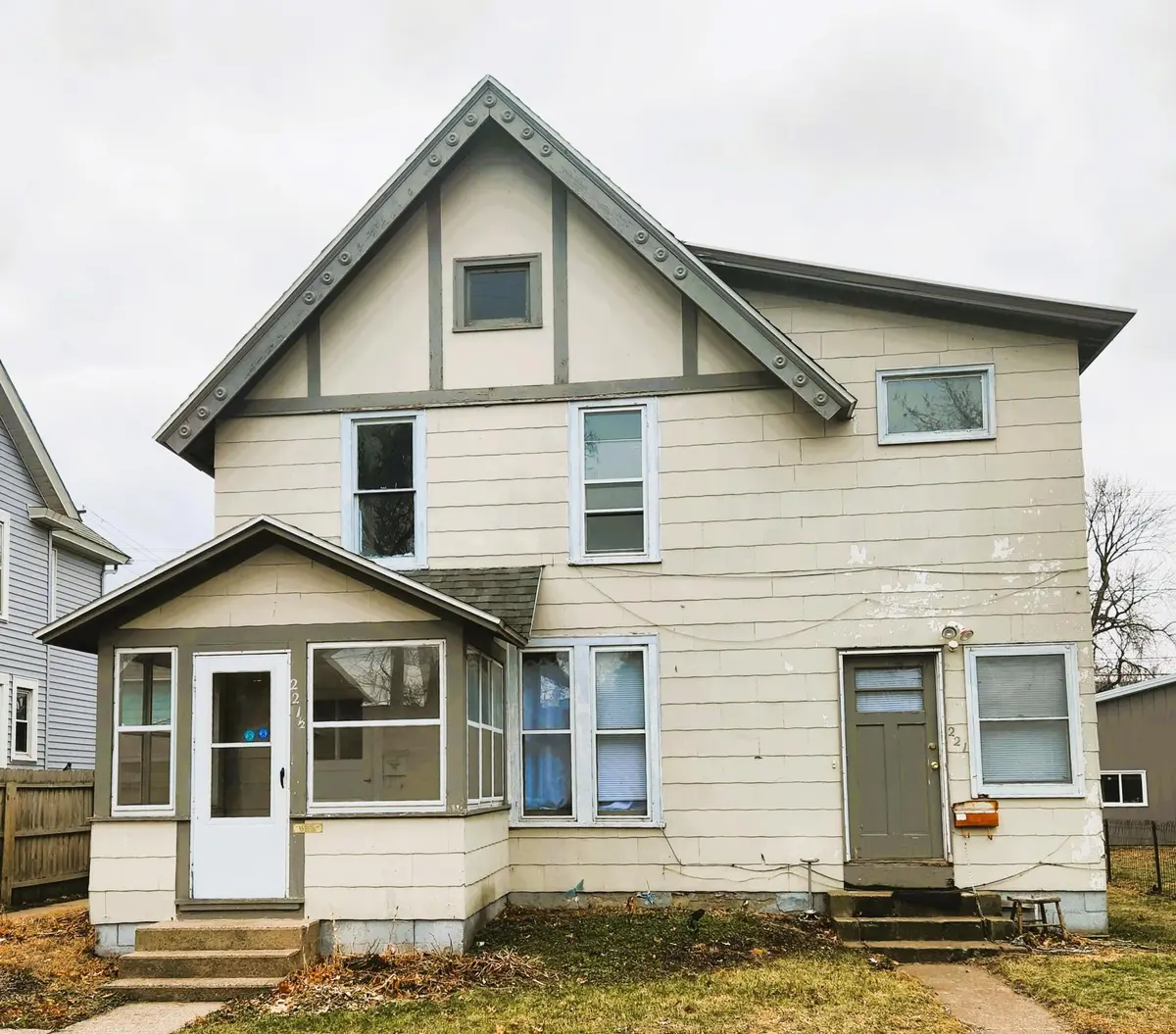 221 E 8th ST, Winona, MN 55987