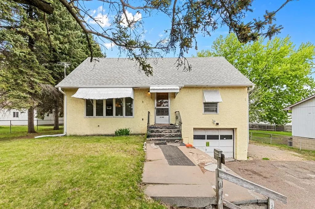 6148 Upper 51st ST N, Oakdale, MN 55128