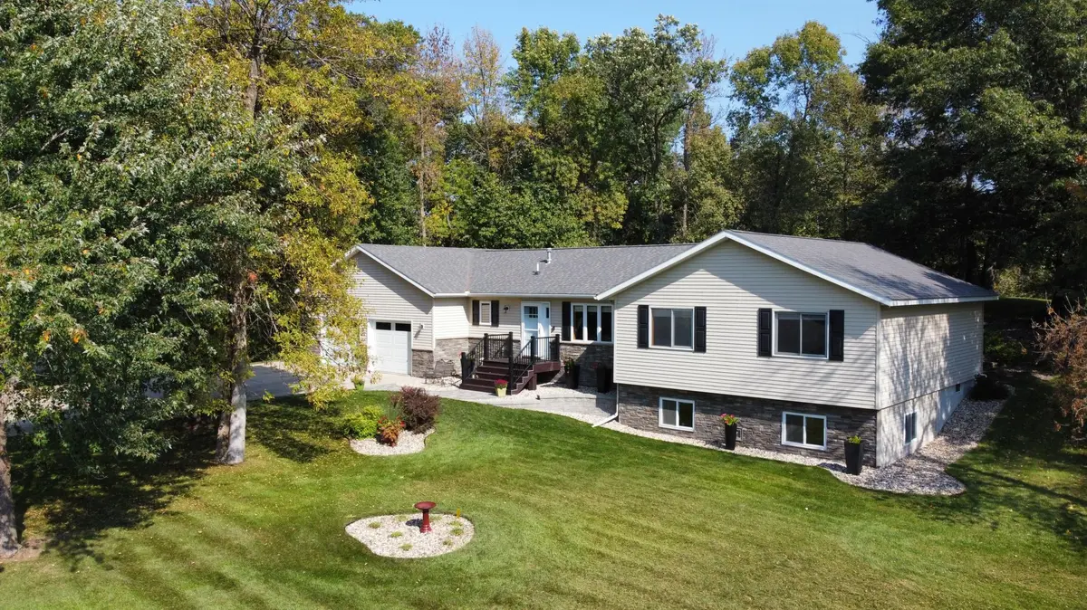 16188 Woodcrest DR, Paynesville, MN 56362
