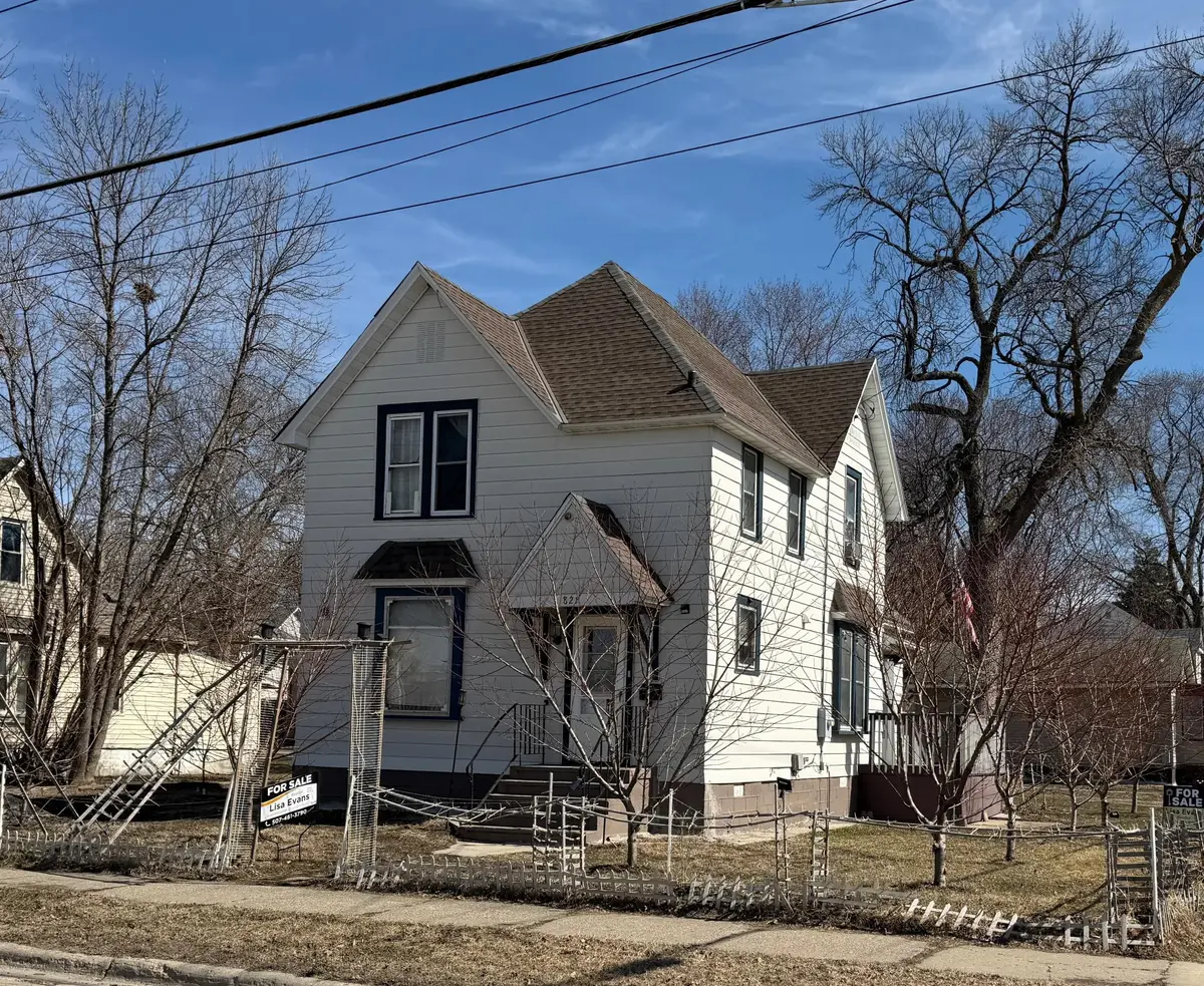 821 Madison AVE, Albert Lea, MN 56007