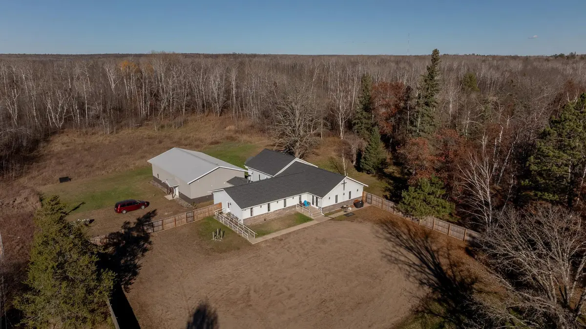 6876 County Road 1, Pine River, MN 56474