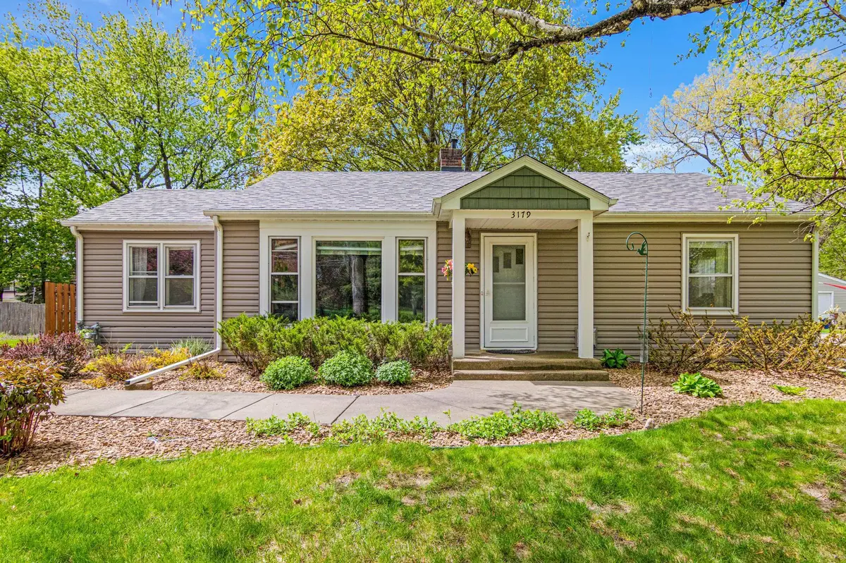3179 Victoria ST N, Shoreview, MN 55126