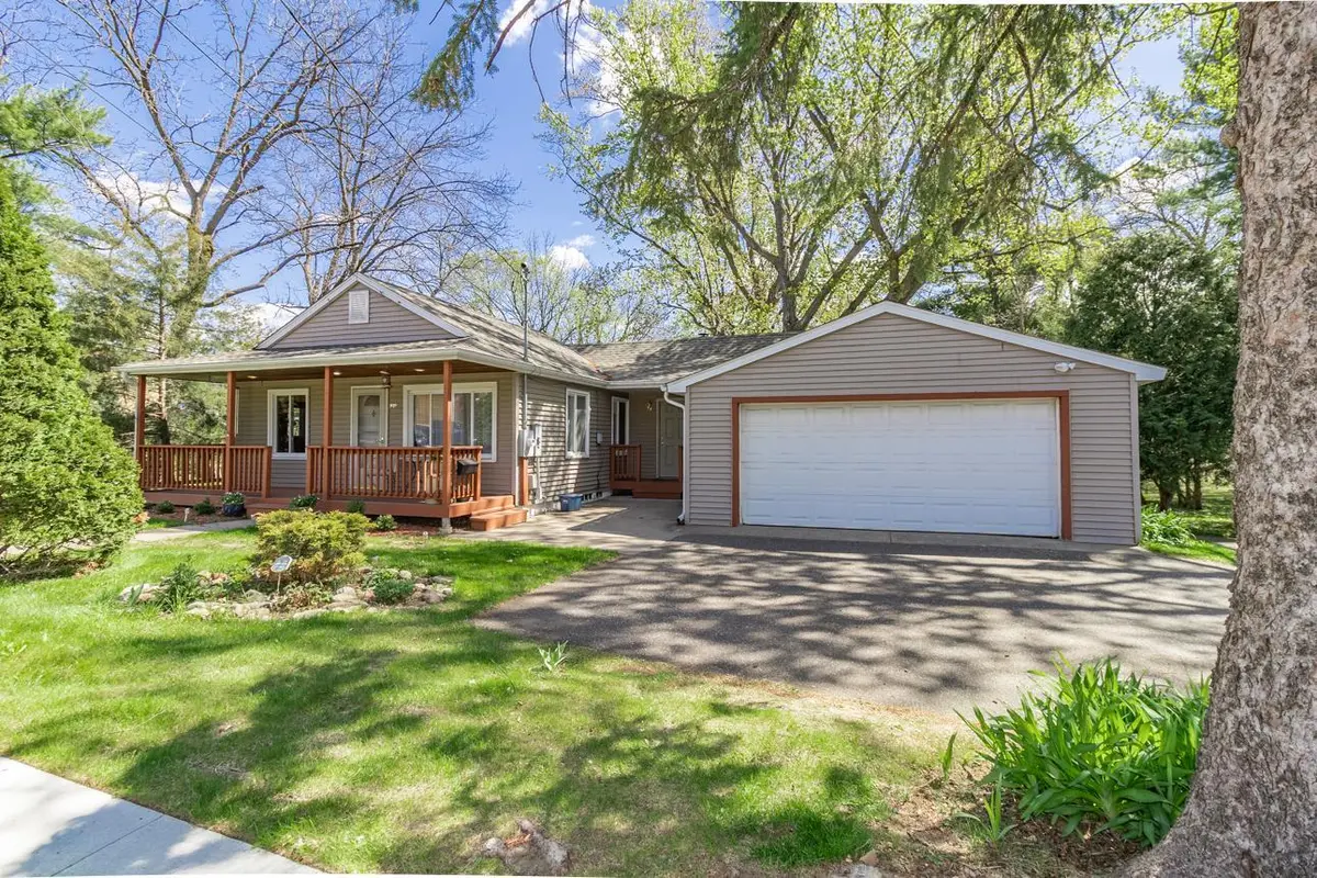 125 Greeley ST S, Stillwater, MN 55082