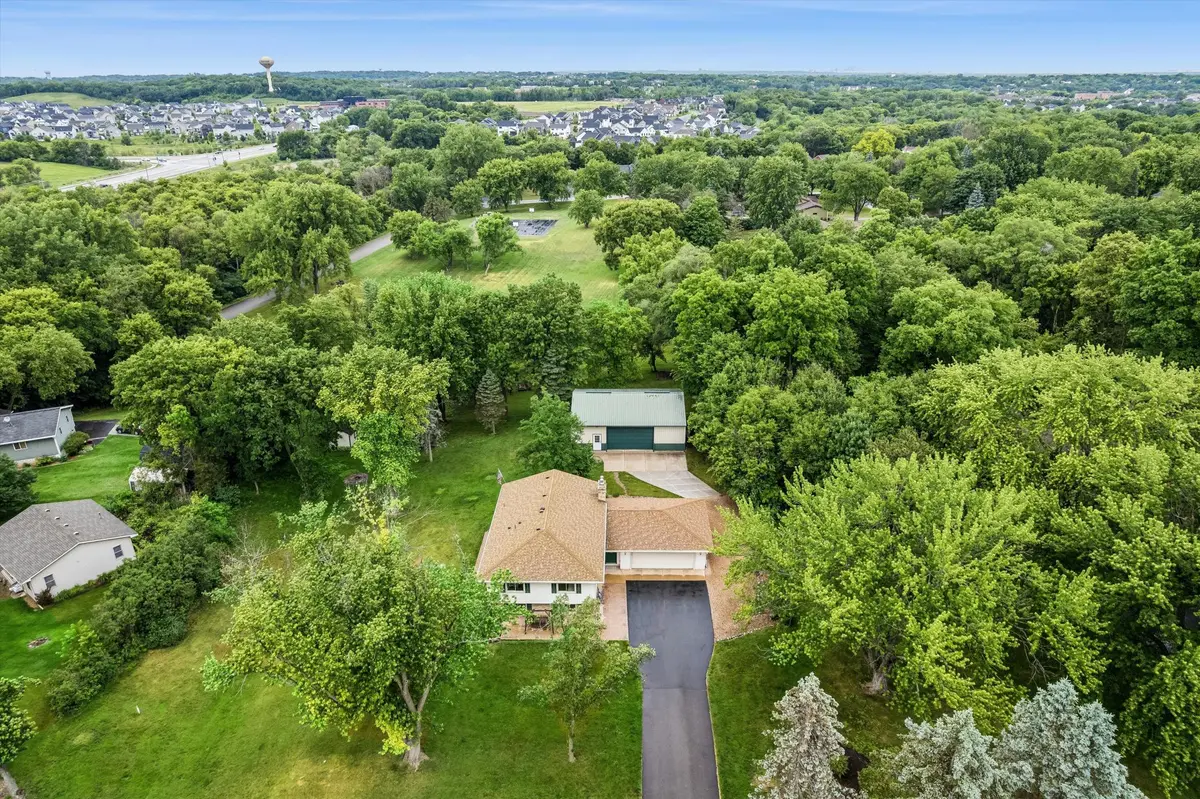 7160 Creekwood LN, Prior Lake, MN 55372