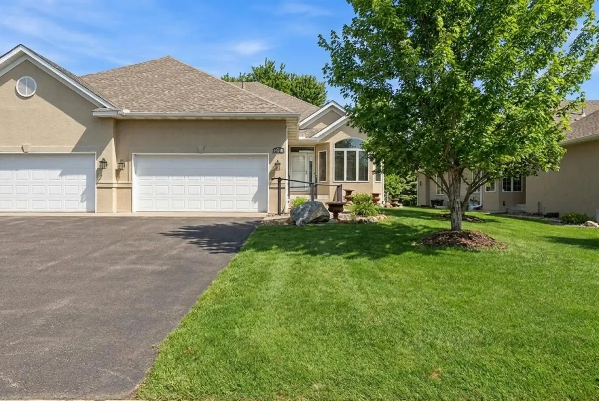 18070 39th PL N, Plymouth, MN 55446