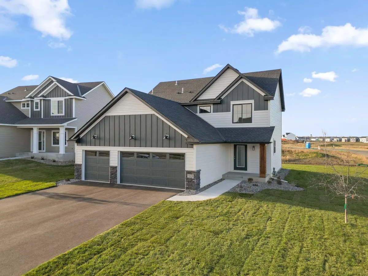 17982 Hidden Creek TRL, Lakeville, MN 55044