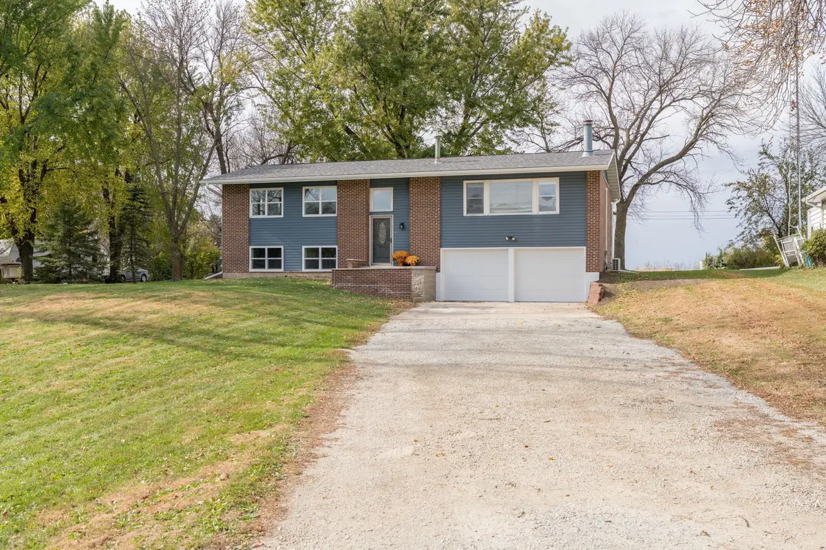 34365 Old Highway 13, Waseca, MN 56093