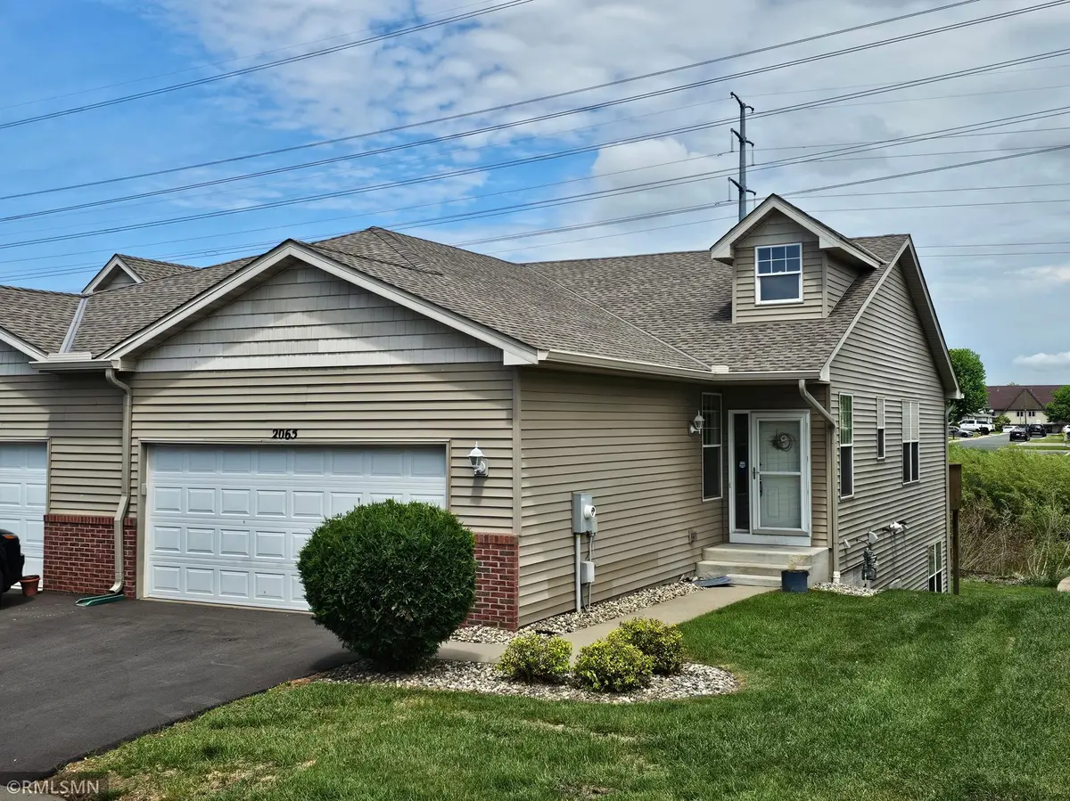 2065 Woodlynn AVE, Maplewood, MN 55109