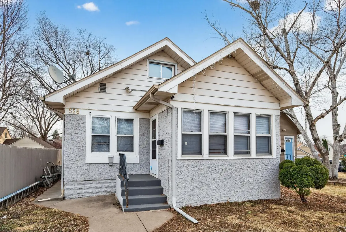 556 Gotzian ST, Saint Paul, MN 55106