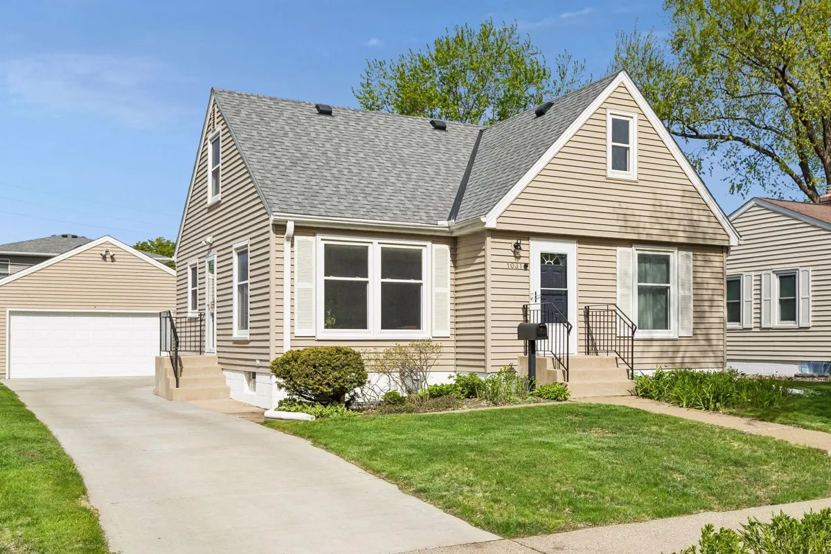 1031 Bowdoin ST, Saint Paul, MN 55116