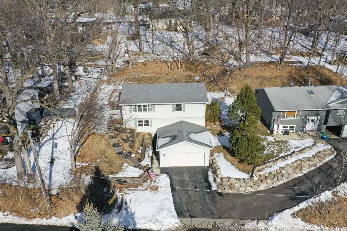 4812 Lanark RD, Mound, MN 55364