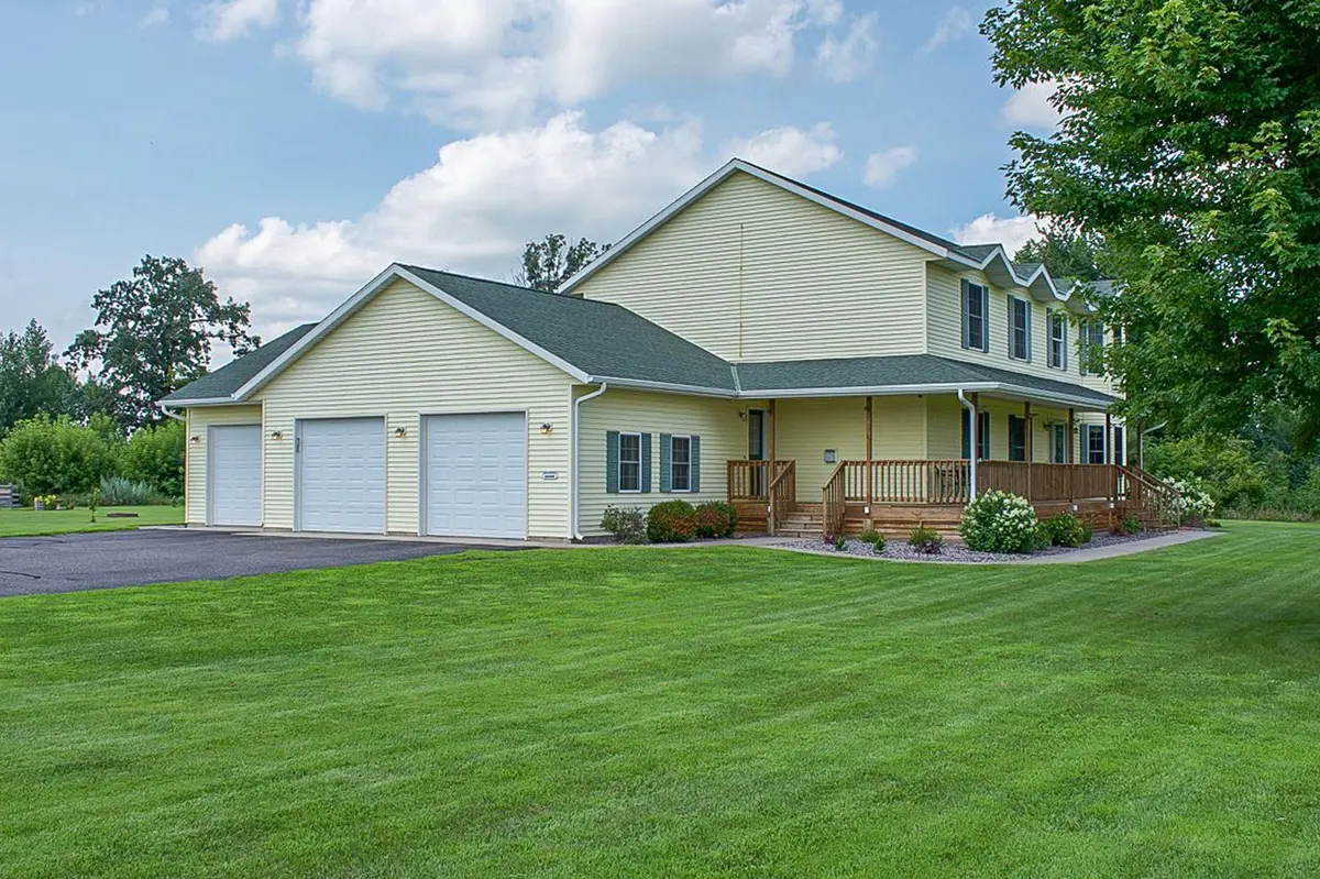 11688 40th ST, Bowlus, MN 56314