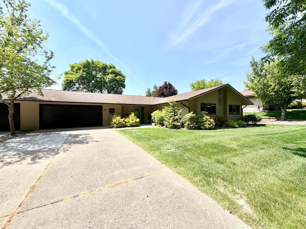 1606 Reichert AVE, Red Wing, MN 55066