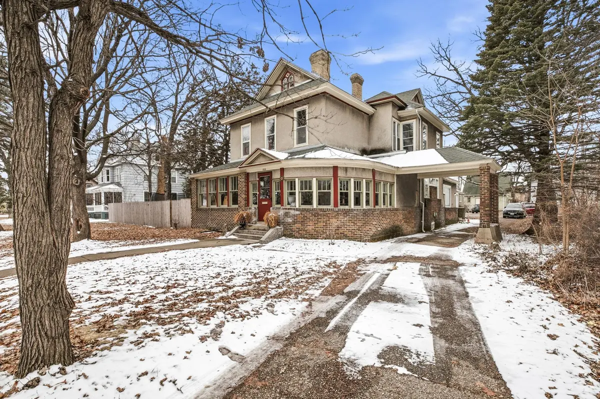 711 5th AVE S, Saint Cloud, MN 56301