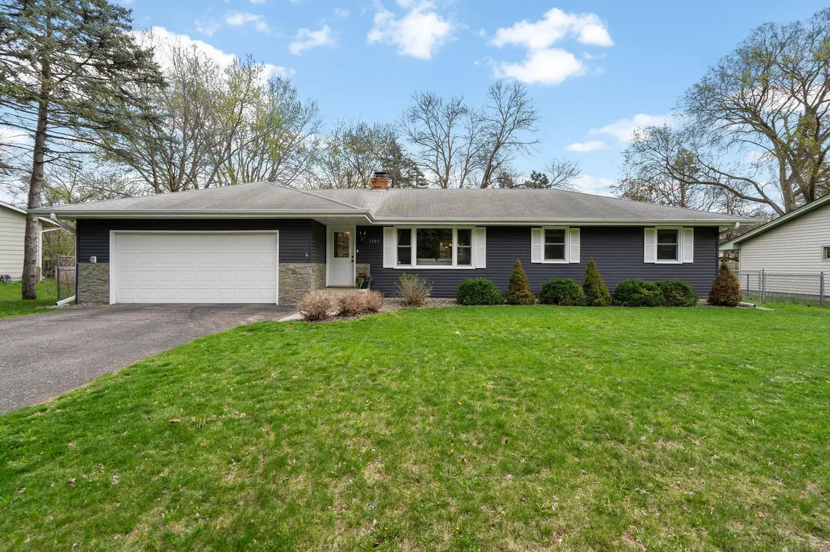 1507 Quebec AVE N, Champlin, MN 55316