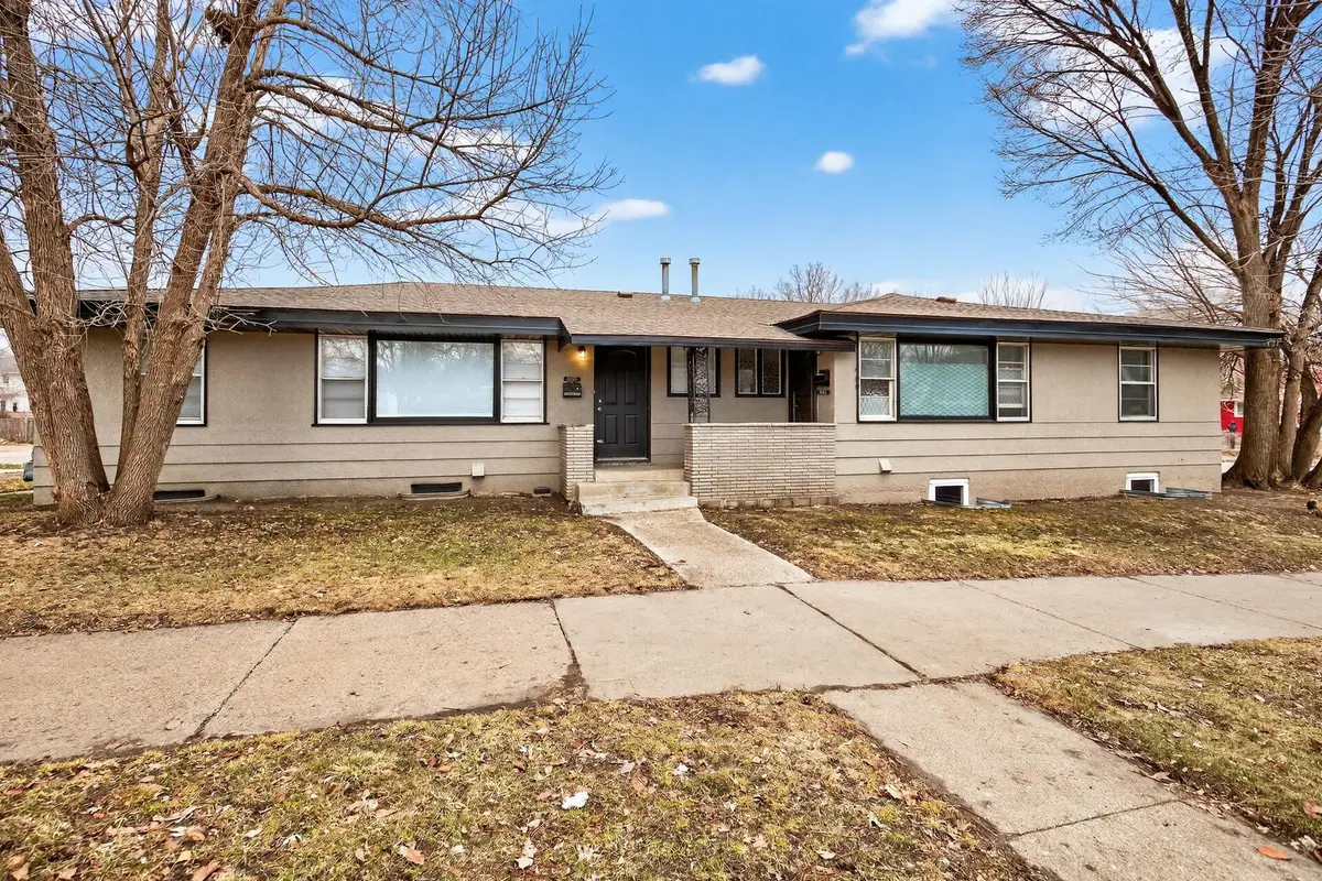 4001 5th AVE S, Minneapolis, MN 55409