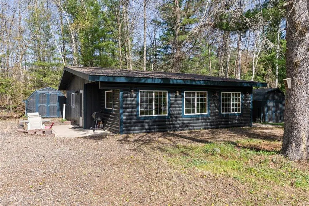 1906 24th AVE SW, Backus, MN 56435